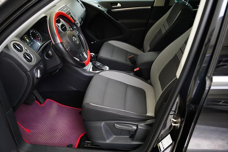 Volkswagen Tiguan - fotka 13 z 27