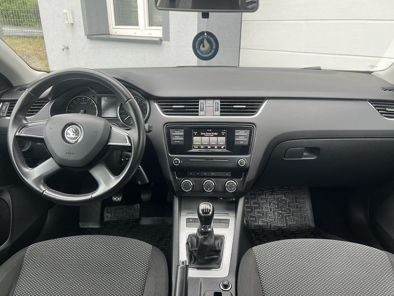 Škoda Octavia (2016) 2.0 TDI 110KW ČR NOVÉ  - fotka 9 z 14