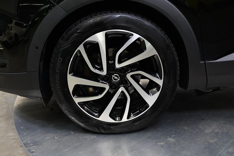 Opel Grandland X - fotka 10 z 27