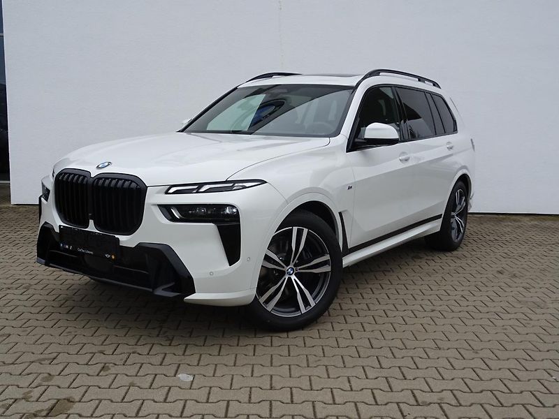 BMW X7 xDrive40i - fotografie inzerátu