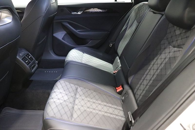 Volkswagen Passat 1.5 eTSI IQ NezTop Kamera Taž - fotka 8 z 12