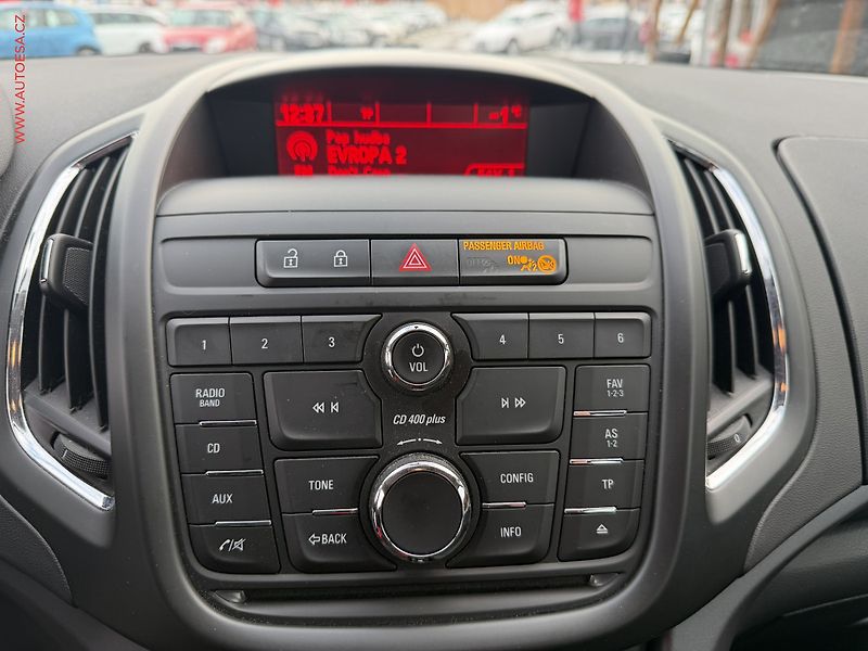 Opel Zafira (2016) 1.4T, Bixen, AC, temp - fotka 11 z 19