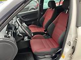 Škoda Fabia (2011) 1.2 TSi Monte Carlo Top Stav - náhled 9