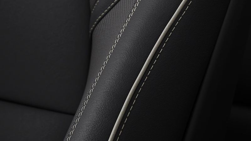 Volvo XC60 (2026) B5 AWD BLACK EDITION PLUS AUT - fotka 5 z 15