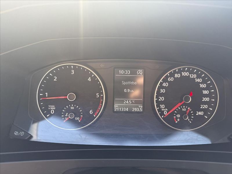Volkswagen Transporter 2,0 TDi 4Motion L2H2 - fotka 10 z 36
