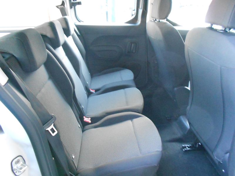 Peugeot Rifter LONG ACTIVE BlueHDi 100 S&S MA - fotka 10 z 11