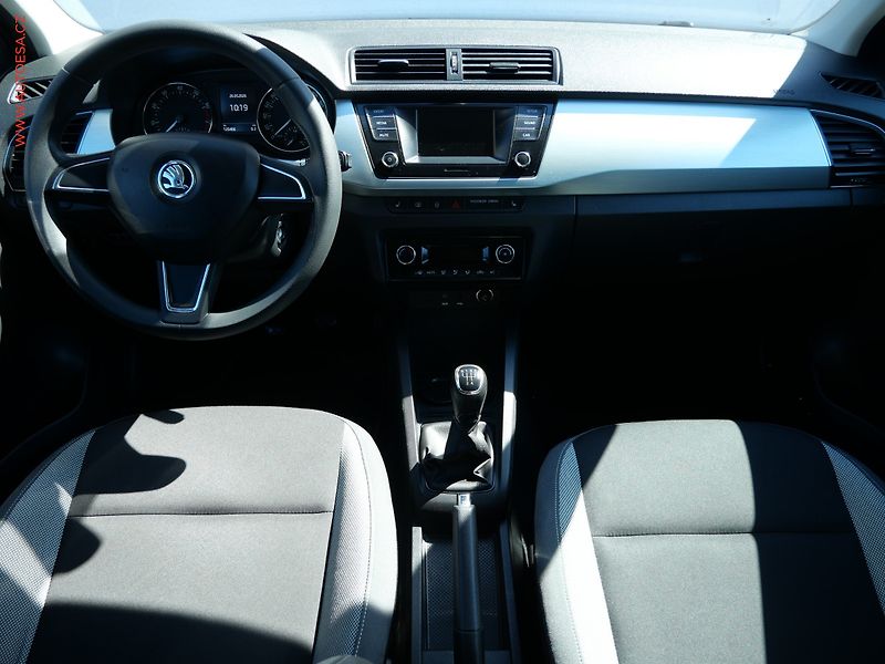 Škoda Fabia (2015) 1.2 TSI, Ambition - fotka 8 z 18