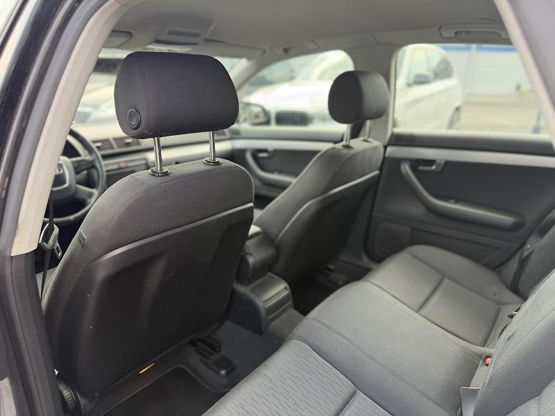 Audi A4 2.0 TDi, 103kw - fotka 6 z 10