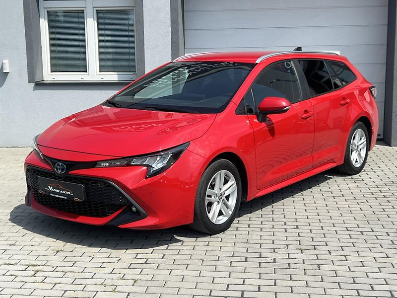 Toyota Corolla (2022) 1.8HYBRID Comfort KAMERA - fotka 2 z 21