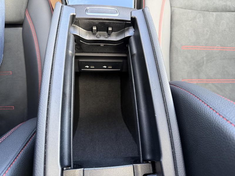 Mercedes-Benz CLA 220d Shooting Brake AMG - fotka 30 z 37