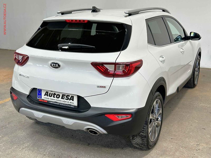 Kia Stonic (2019) 1.0 T-GDi, Exclusive, kamera - fotka 4 z 15