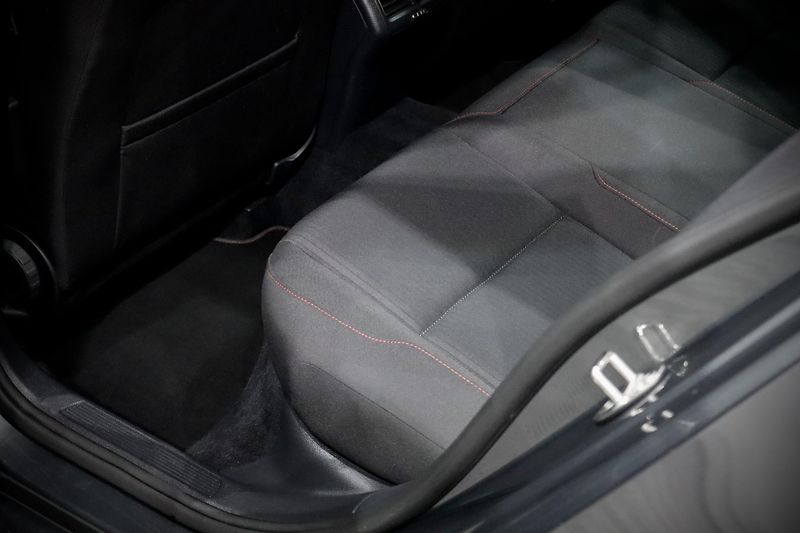 Volkswagen Golf 7 FL Variant 1.4 TSI 92 kW DSG - fotka 15 z 33