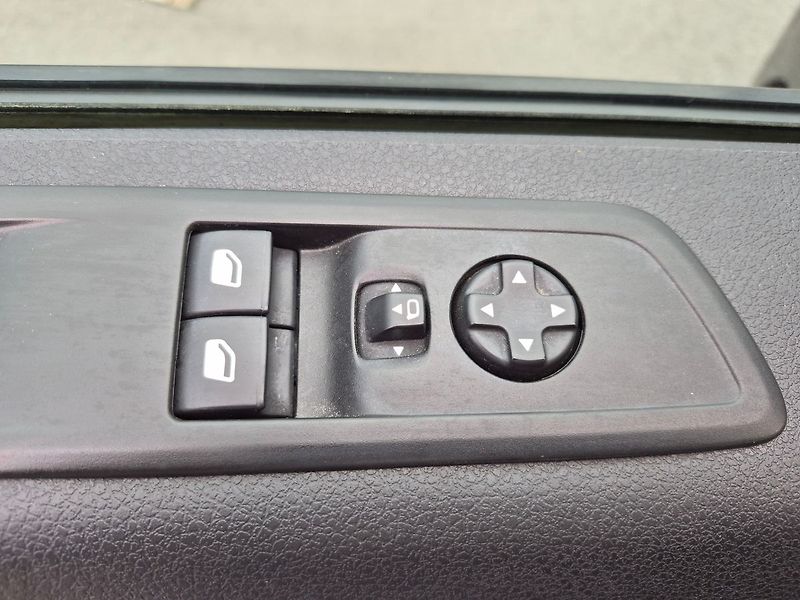 Toyota ProAce Verso VIP L2 Webasto 2,0 D 130 kW 8A - fotka 20 z 23