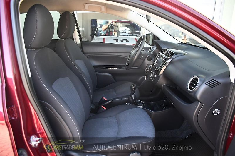 Mitsubishi Space Star 1.2i VÝHŘEV  - fotka 17 z 44