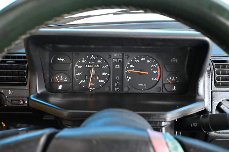 Peugeot 205 (1995) 1.4 CABRIO Pininfarina i - fotka 18 z 19