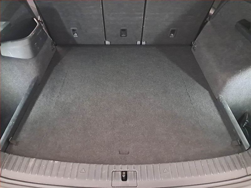 Škoda Kodiaq (2023) 2.0 TDI - fotka 14 z 23