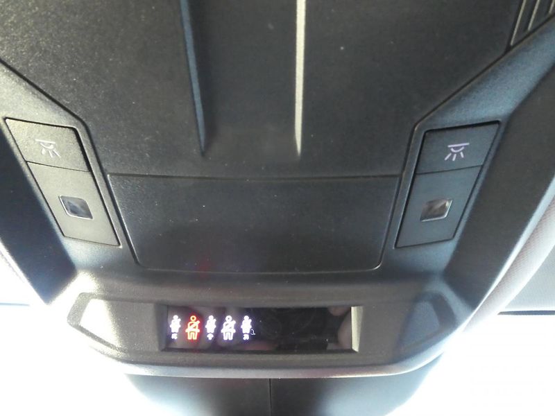 Peugeot 308 (2023) SW ALLURE 130k PT EAT8 - fotka 25 z 27
