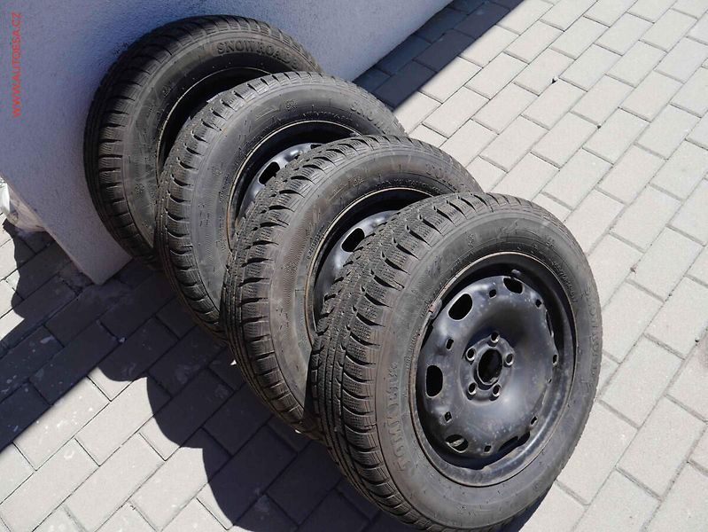 Škoda Fabia (2009) 1.4i 16V, ČR, tažné, zmk - fotka 15 z 15