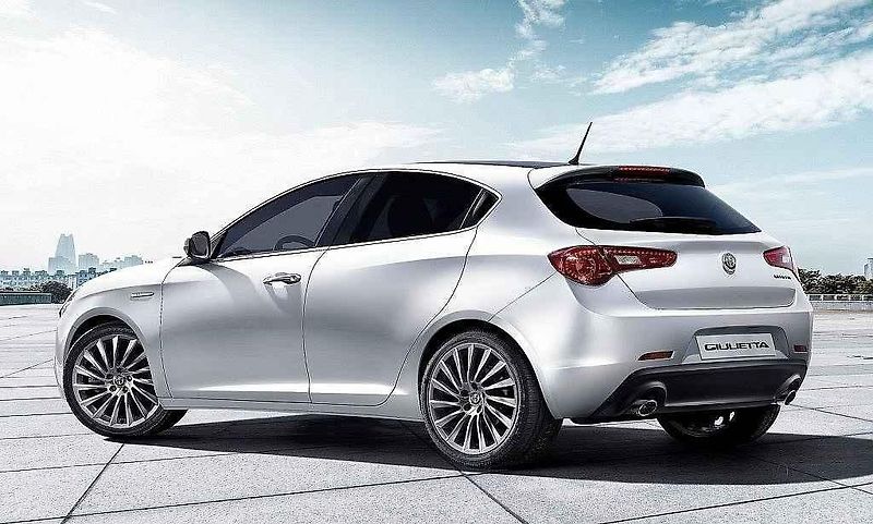 Alfa Romeo Giulietta.