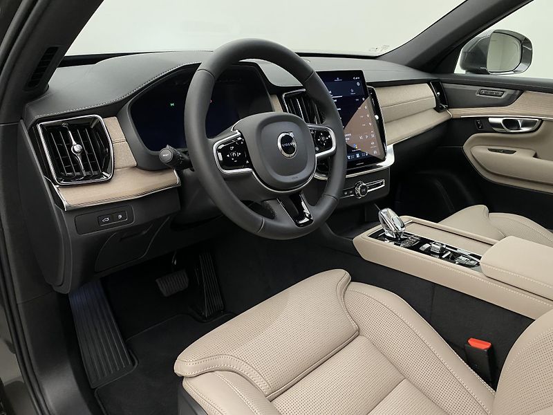 Volvo XC90 (2026) T8 AWD Plug-in BRIGHT PLUS 7m - fotka 26 z 69