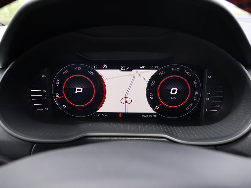 Škoda Octavia 2,0 TDI RS 4x4 DSG Virtual LED - fotka 15 z 26