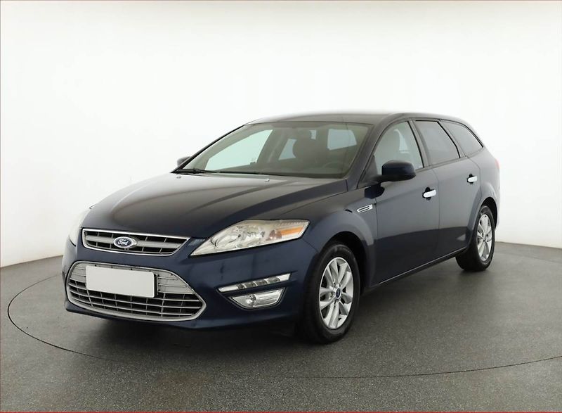 Ford Mondeo (2011) 2.0 TDCi, Serv.kniha, nová STK - fotka 2 z 14