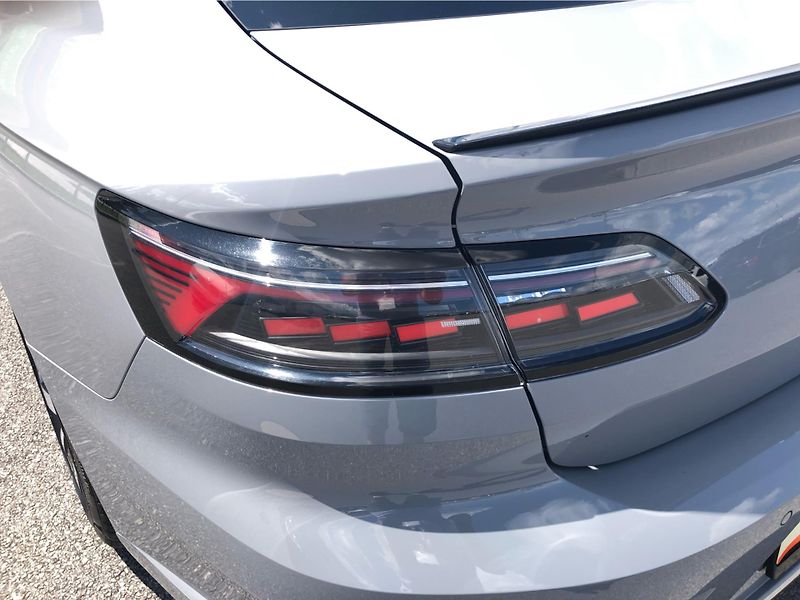 Volkswagen Arteon 2.0 TDi DSG 7st. 4Motion R-Lin - fotka 25 z 30