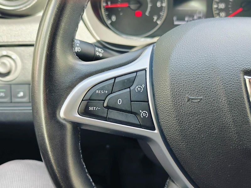Dacia Duster (2021) 1,0 TCe 74 kW Prestige LPG - fotka 24 z 38