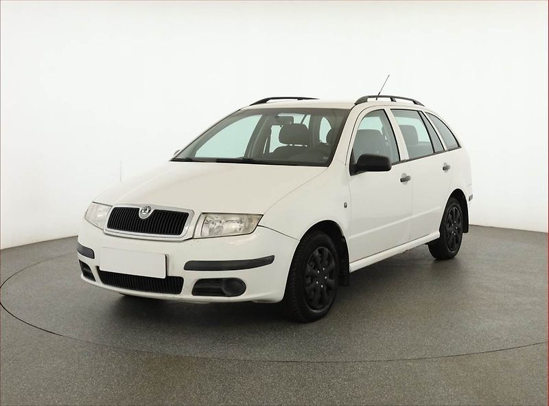 Škoda Fabia (2004) 1.2 12V, Serv.kniha - fotka 2 z 13