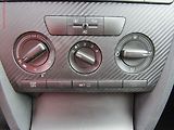 Škoda Octavia (2006) 2.0 FSI, AC, STK8/28 - náhled 13