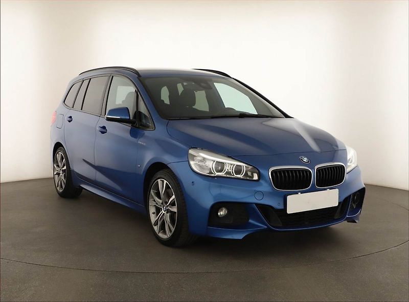 BMW Řada 2 (2018) 220d Gran Tourer, 4X4 - fotografie inzerátu