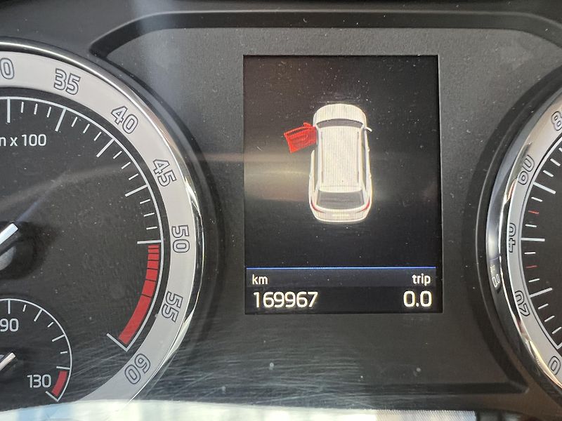 Škoda Kodiaq 2.0 TDi 147 kw - fotka 13 z 14