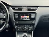Škoda Octavia (2015) Ambition 1.6 TDI 81kW - náhled 20