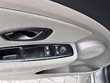 Renault Mégane (2011) 1.6 16V - náhled 22