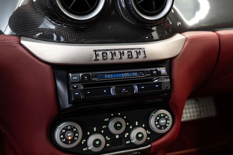 Ferrari 599 - fotka 12 z 19