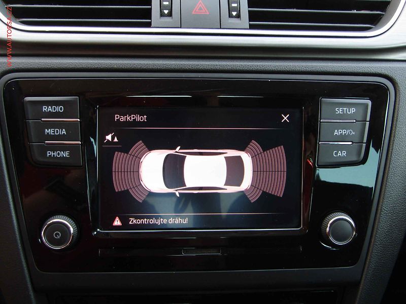 Škoda Rapid (2019) 1.0 TSi, 2.maj,ČR, Style - fotka 19 z 21