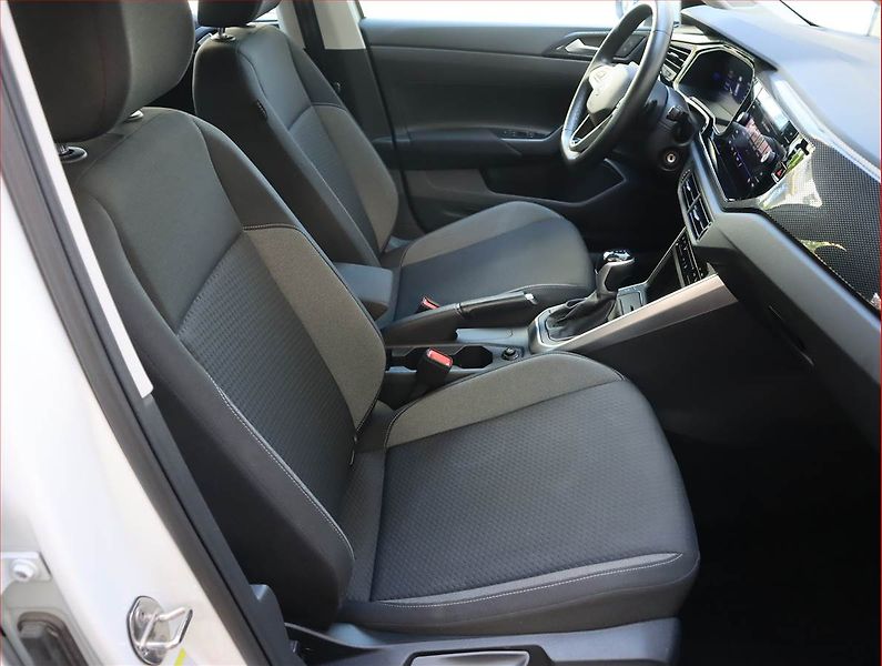 Volkswagen Taigo (2023) 1.0 TSI, Automat - fotka 9 z 21