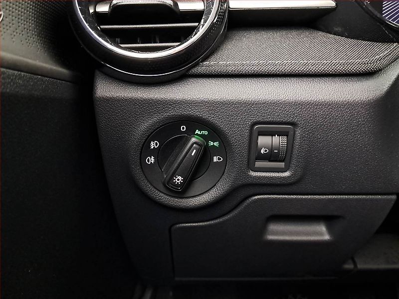 Škoda Fabia (2025) 1.0 TSI, Top Selection, FullLe - fotka 19 z 19