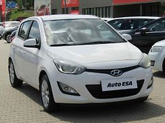 Hyundai i20 (2013) 1.2i, ČR, servis.kniha, AC - fotografie inzerátu