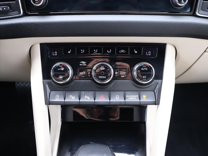 Škoda Kodiaq 2,0 TSI 4x4 DSG Style Plus DPH - fotka 20 z 29