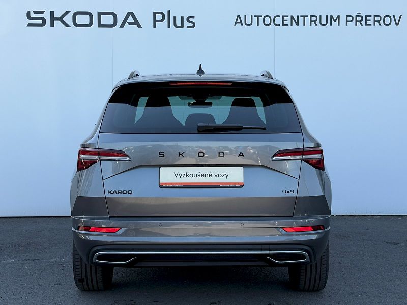 Škoda Karoq (2024) 2.0 TSI 140kW 4x4 SportLine - fotka 32 z 35