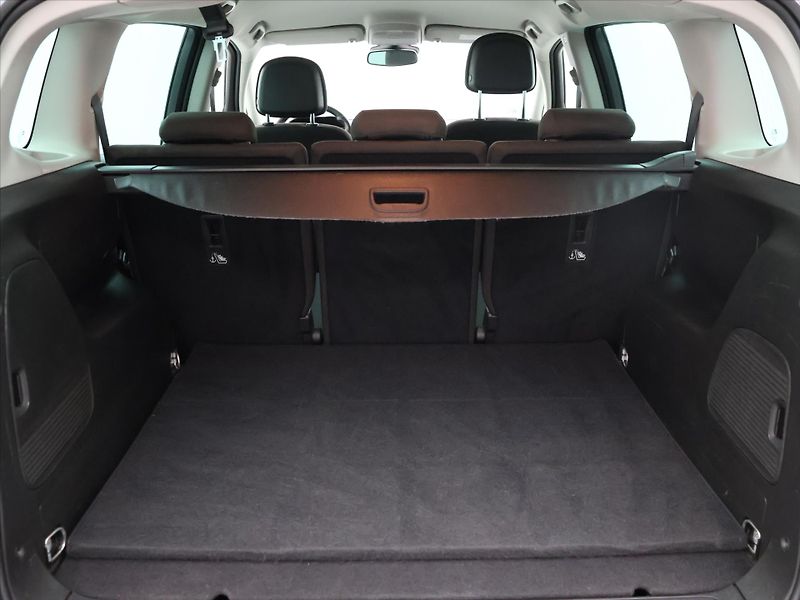 Opel Zafira 1,4 T 103kW Automat Aut. Klima - fotka 10 z 31
