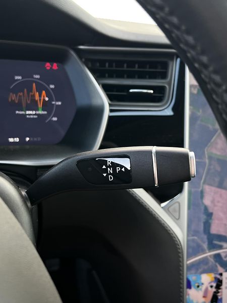 Tesla Model S 75D 386kW MCU2 SOH 91%  - fotka 12 z 27