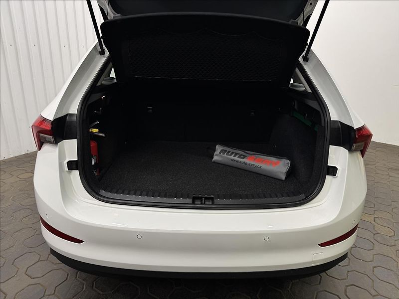 Škoda Scala 1.0TGI STYLE ACC 2XKOLA LED - fotka 29 z 37