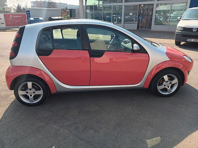 Smart Forfour 1.5CDI 70kW Diesel - fotka 5 z 23