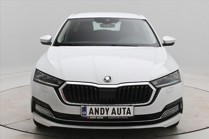 Škoda Octavia 1,4 iV TSI 150kW Style SoH 92% - fotka 2 z 32