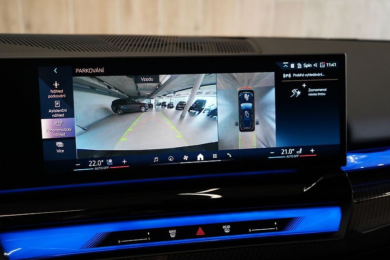 BMW Řada 5 540d xDrive Touring, Nezávislé - fotka 25 z 44