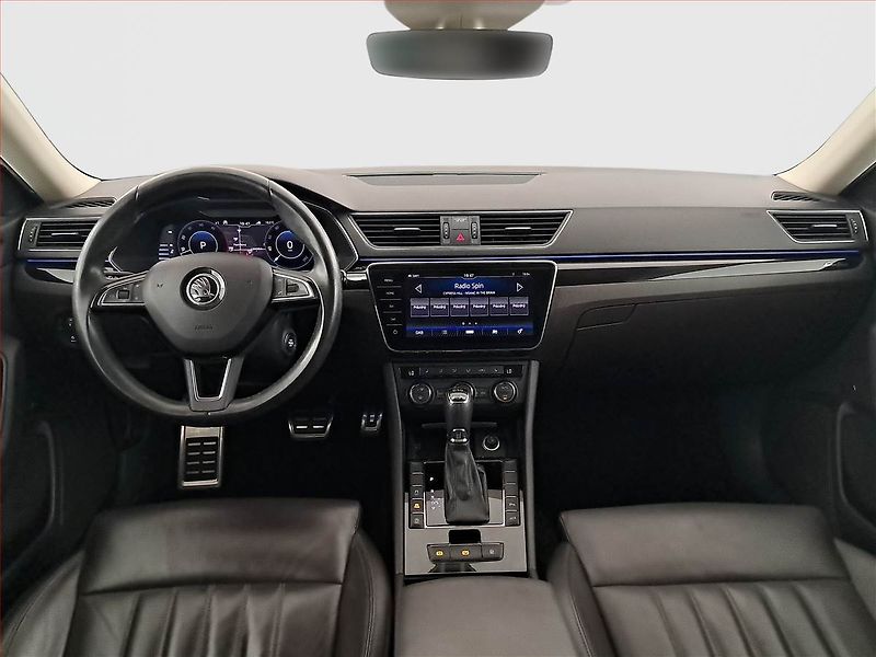 Škoda Superb (2016) Laurin&Klement 2.0 TDI - fotka 8 z 30