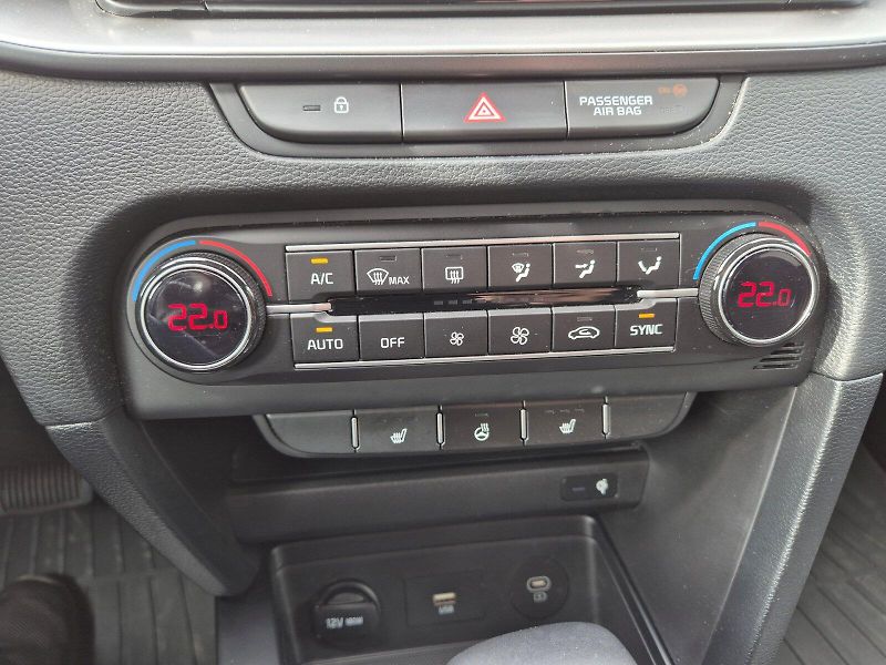 Kia Ceed (2025) SW TOP+Busines 1.5TGD-i 103kW - fotka 24 z 33