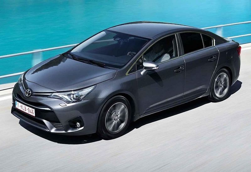 Kromě klasických verzí modelu A4 jsou spolehlivé i verze Sportback a kupé
